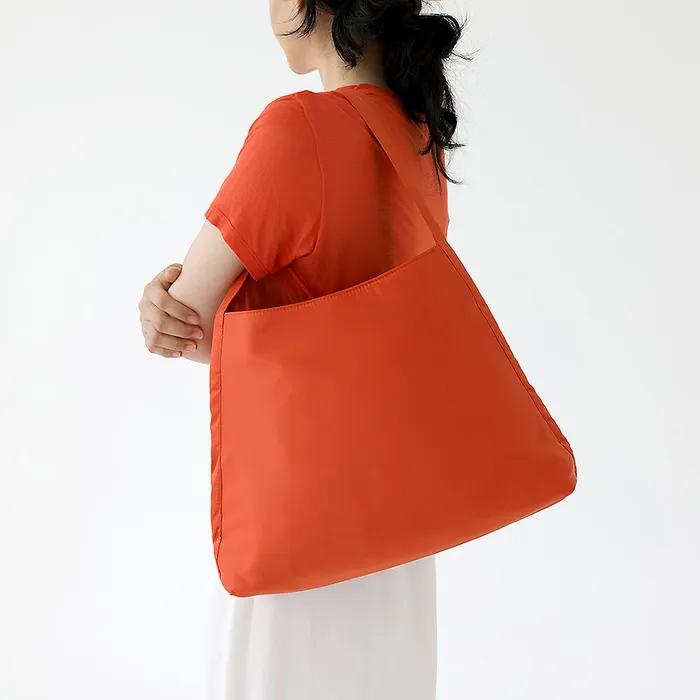 DAY SHOULDER BAG (Febric Orange)