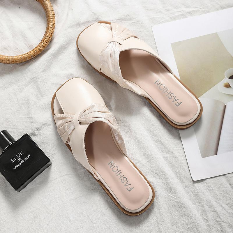 Beige flat-bottomed bag head and half slippers for women's summer wear, new style, gentle temperament, lazy person, one foot sandals