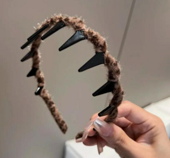 Korean Leopard Print Fluffy Headband - Women's Autumn/Winter Wavy Hair Comb Accessory