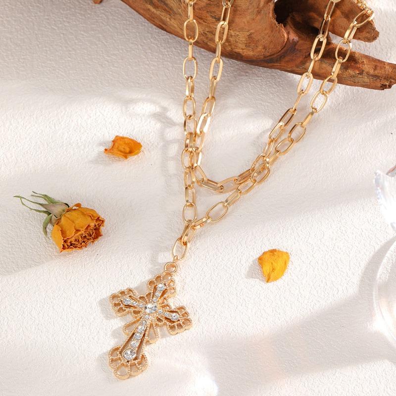 Pearl cross pendant, retro necklace, women's light luxury niche sweater chain necklace