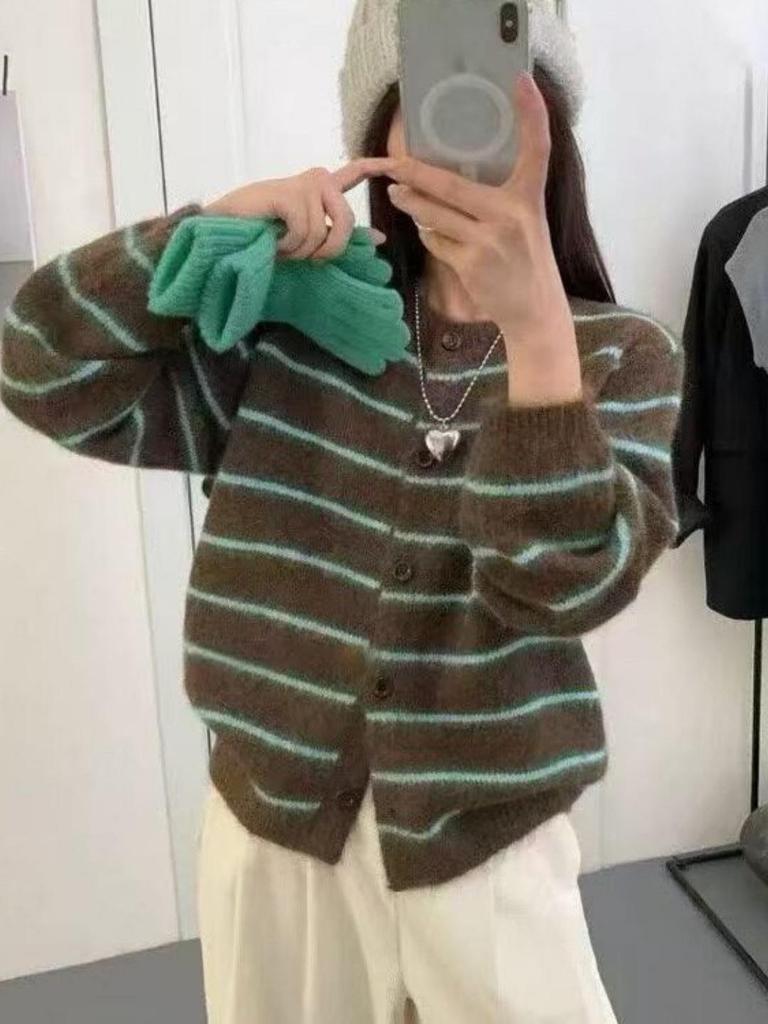 Striped Round Neck Women's Knit Cardigan - Autumn/Winter Loose Fit Sweater Coat