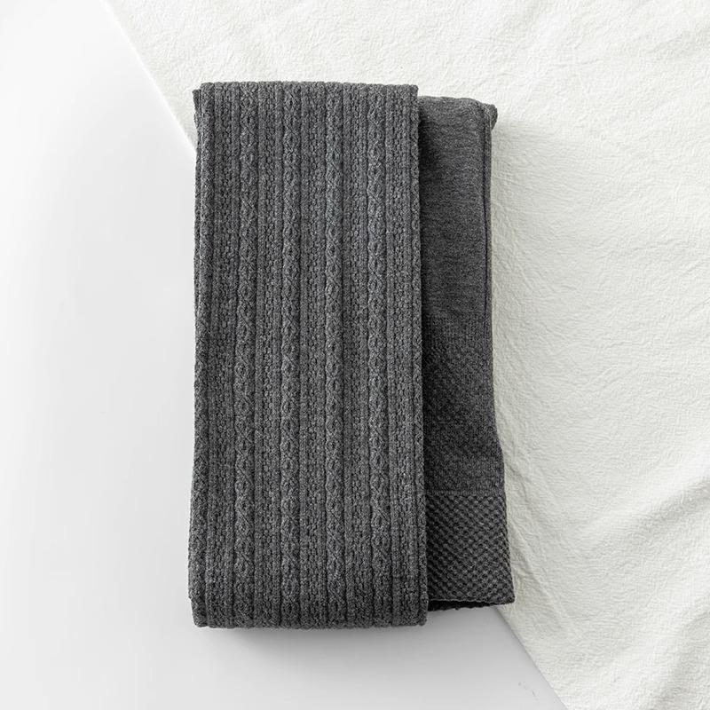 Women's Japanese Retro Cable Knit Fleece-Lined Stirrup Leggings - Autumn/Winter Style White Pantyhose