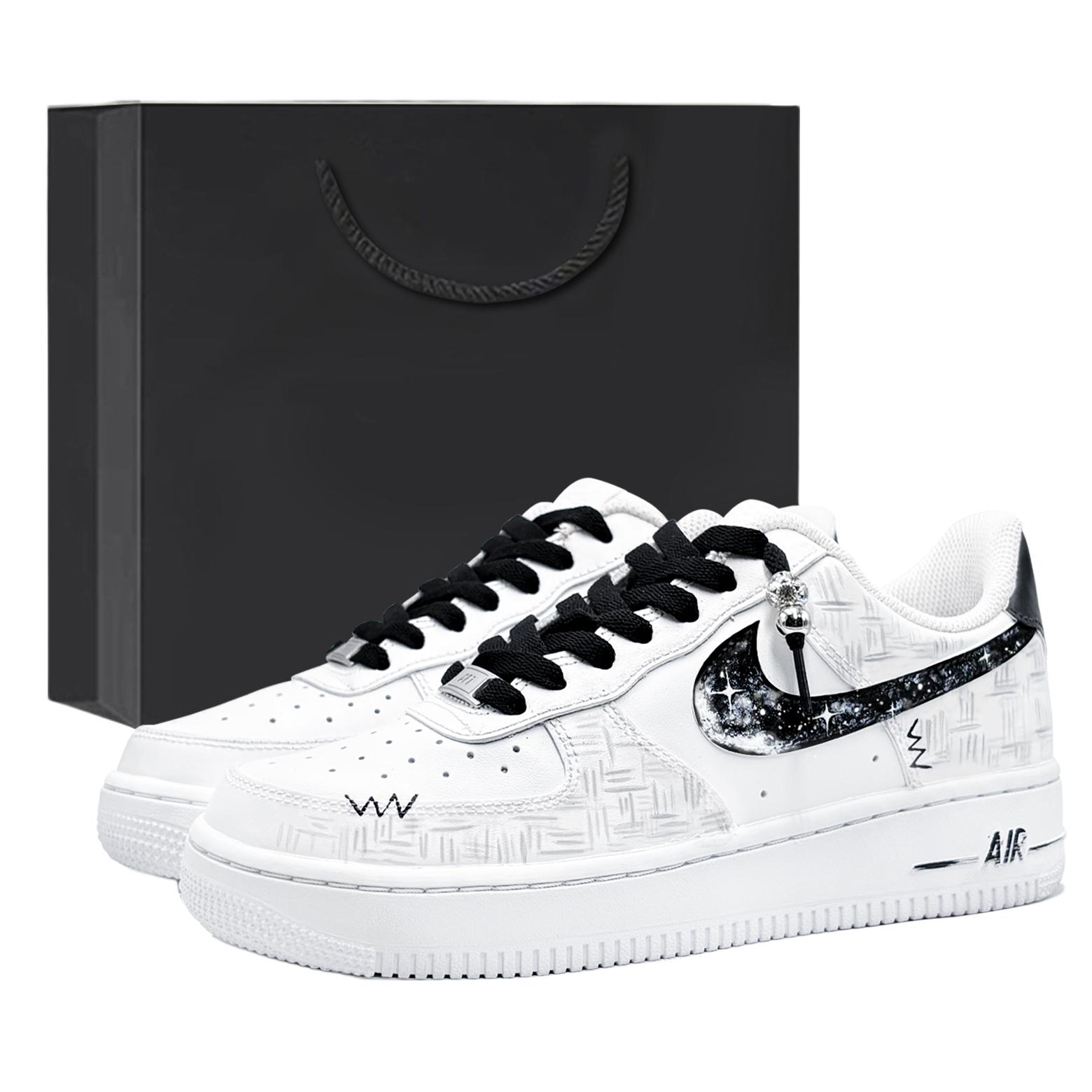

Сумка для покупок Nike Air Force 1, Галактичний Маленький Аромат, Культура Першого Місяця CH Стійка до стирання Нековзна Низькі DD8959-100(КомандаДві сумки) 36.5