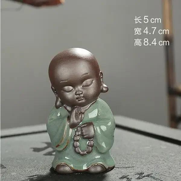 F Kreatywny Butik Uśmiechnięty Budda Zwierzak Herbaciany Ceramiczne Ozdoby Szalonego Mnicha Figurki Kung Fu i Mini Umeblowanie Domu Dekoracja Biura