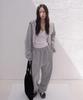 Atiseuteukeompeullegseu Artist Belted Sweat Pants (Grey)
