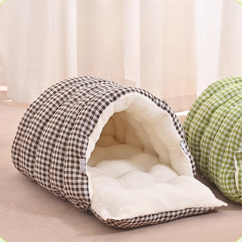 Winter Warm Cat Bed Thickened Semi-Enclosed Design Foldable Pet Dog Sleeping Bed Removable and Washable Small Pets Nest