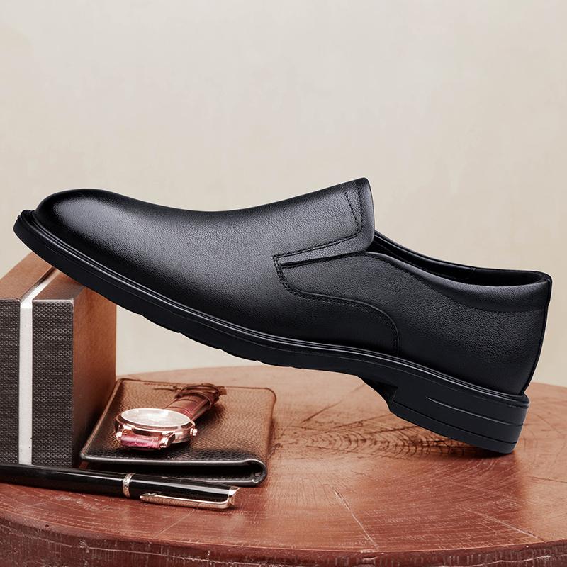 Fashion Leisure Walk Men Casual Shoes Genuine Leather Male Loafers Hot Sale Driving Shoes New Arrival Slip on Flats Comfy Business Shoes