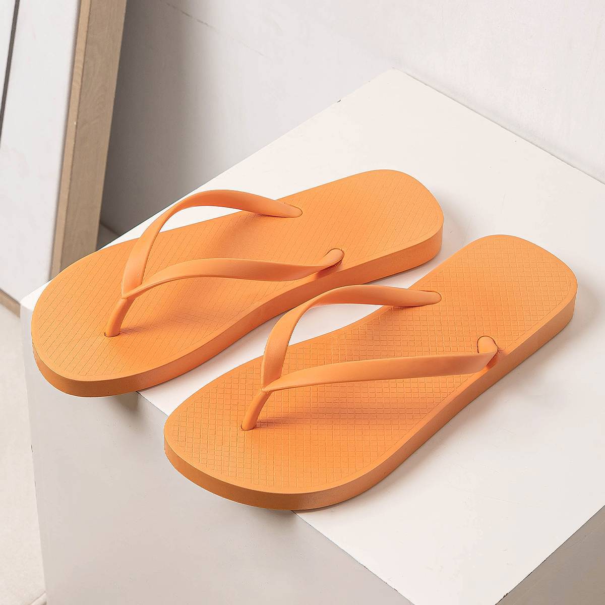 

Simple flip-flops women s summer 2024 new outdoor non-slip outer wear seaside beach slippers women s 36 оранжевый