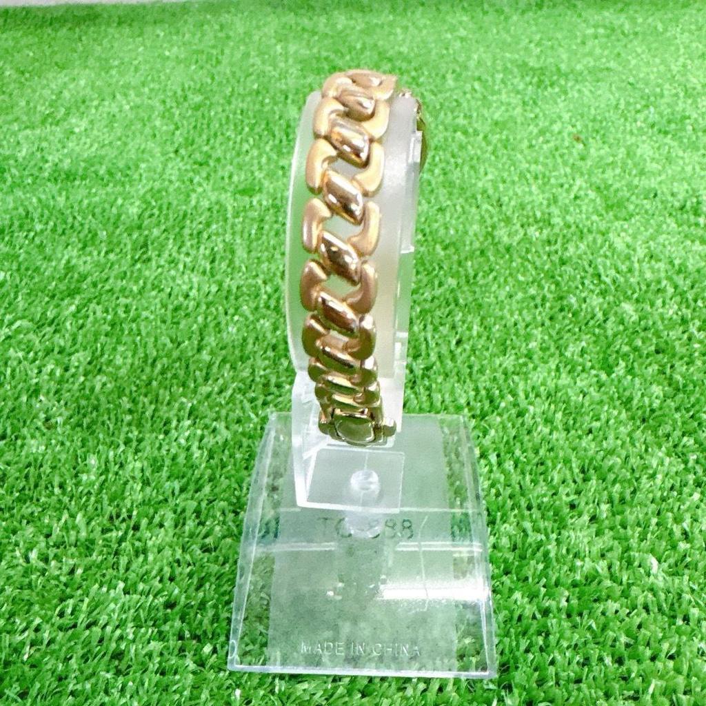 [USED] Seiko Women's Quartz Lucent Watch with Replaced Battery