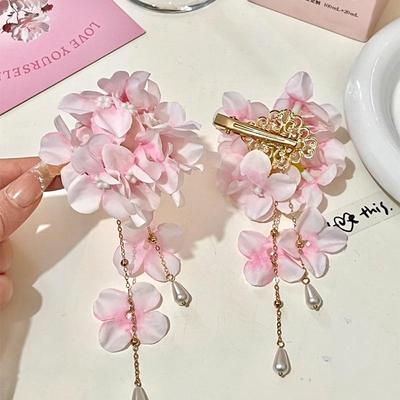 Elegant Floral Pearl Hair Clip with Water Drop Tassel for Women