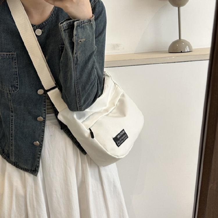 Versatile Shoulder Bag Large Capacity Messenger Bag for Teen Girl Crossbody Bag
