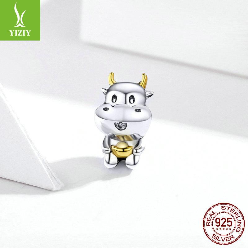 Lucky Niu Niu S925 Silberperlen, Vergoldet mit echtem Gold, Verspieltes Kälbchen, Glücksbringerperlen für das neue Jahr Scc1709