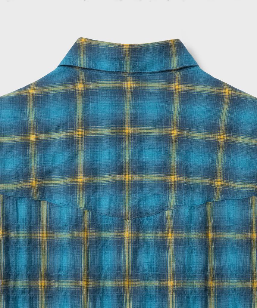 Bellie Breeze Chico Shirt - Blue Ombre Check