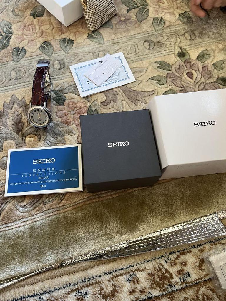 [USED] SEIKO Solar-powered Radio-controlled Watch