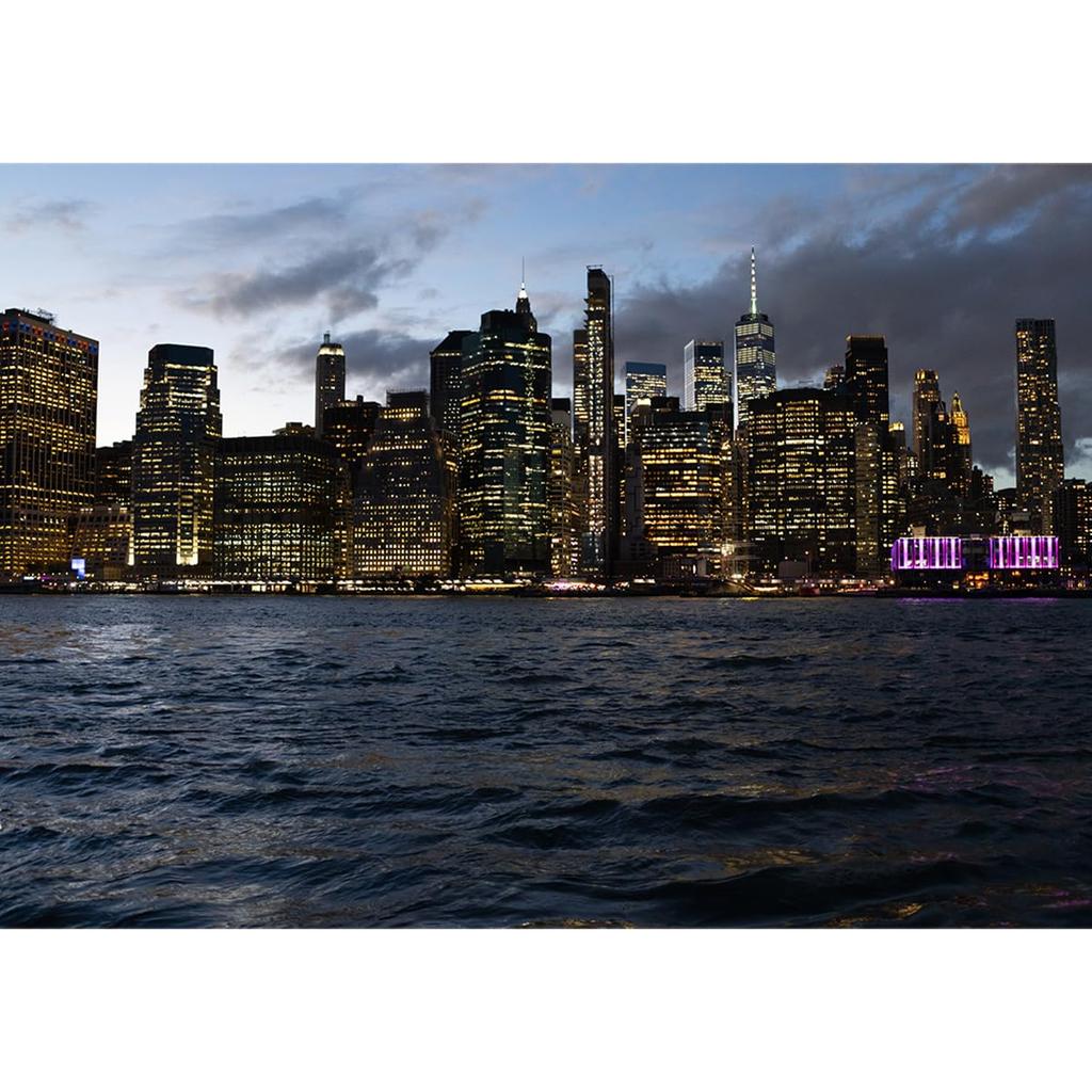 Sigma 23mm DC DN Lens for Canon RF Mirrorless Contemporary Style F1.4 Mount, Wide-Angle, APS-C Cameras,