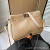 Fashion 2025 new niche design stray bag niche high sense messenger versatile commuter bag shoulder armpit bag