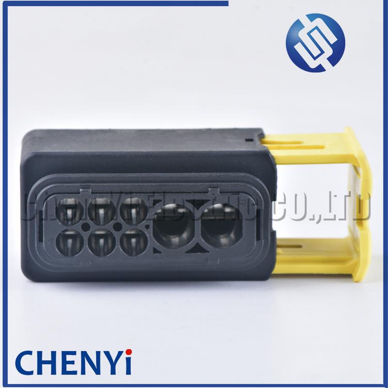 8 Pin female Automotive waterproof connector Plug Wiring Socket Shell Sheath 1-2299782-1 0-1670760-1 0-1670762-1 with Pins