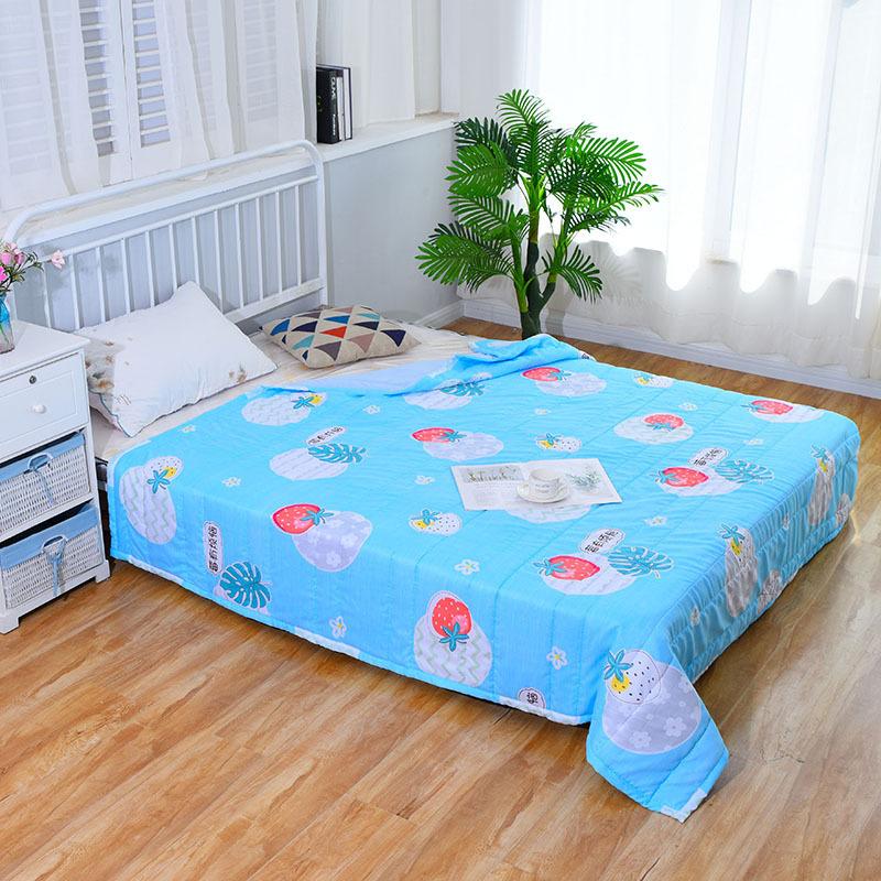 Print Summer Cooling Quilt Lightweight Breathable Thin Bedspread Soft Washable Comforter for Bedroom, Sofa, Dorm, All-Season Use