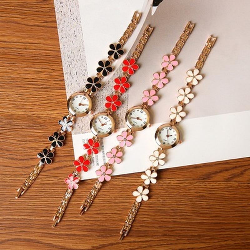 Blumen-Armbanduhr für Damen und Mädchen, kleiner, zarter Schmuck