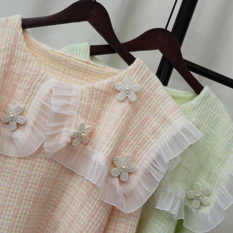 Autumn and Winter New Loose Doll Collar Knitted Sweater Top Sweet Design Sweater Pullover Woman