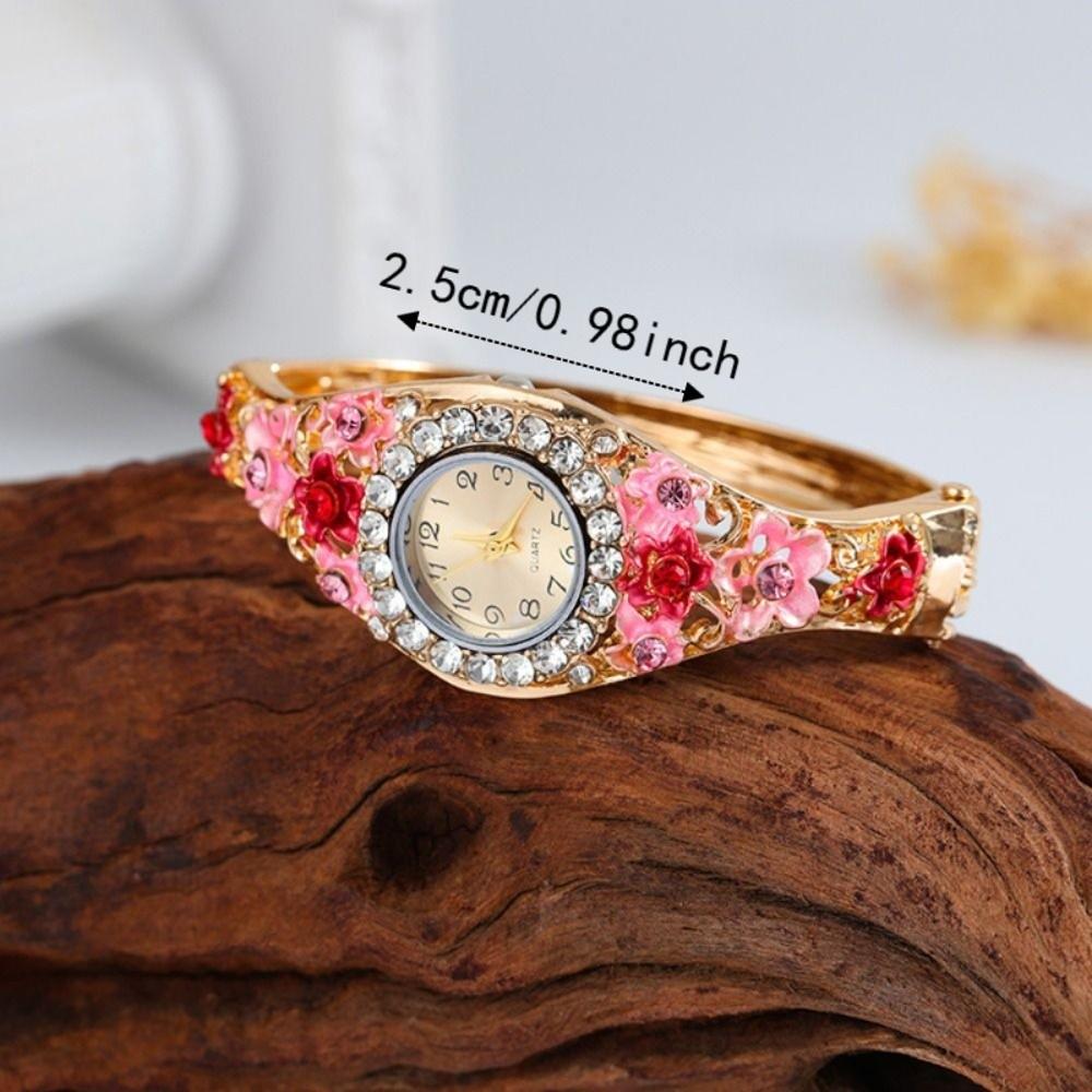 Rhinestone Bracelet Ladies Wristwatch Round Dial Quartz Watch Bracelet Watch Court Style