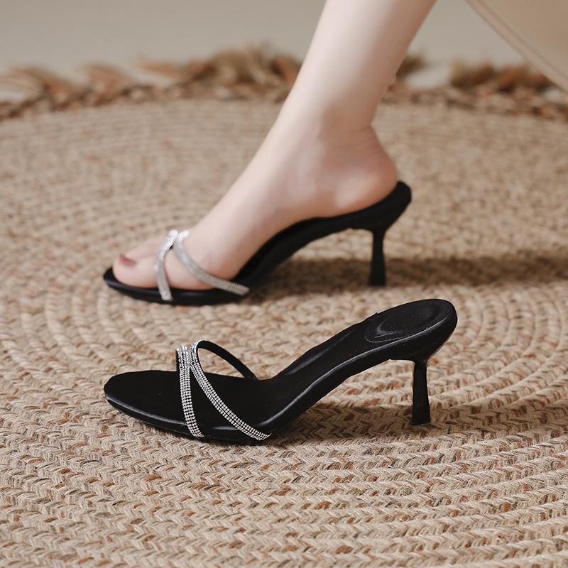 Fashion Rhinestone Slender Strap High Heels Summer New Round Toe Open Toe Non-slip Wear-resistant Stiletto Fashion Cool Mopping