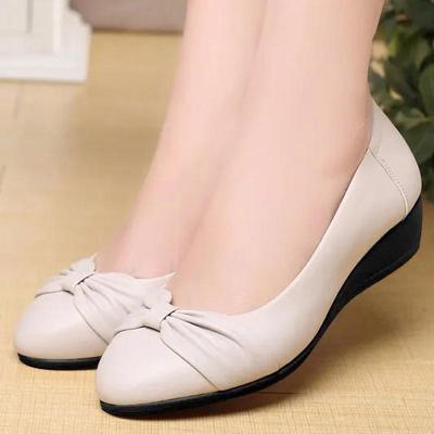 Low Heeled  Mom Shoes Waterproof Bow Soft Soled Women's Shoe Casual Non Slip