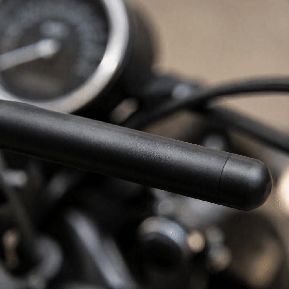 2pcs CNC Machined Clip On Handlebars 37mm Fork Tube Universal Handlebar Pair For Cafe Racer