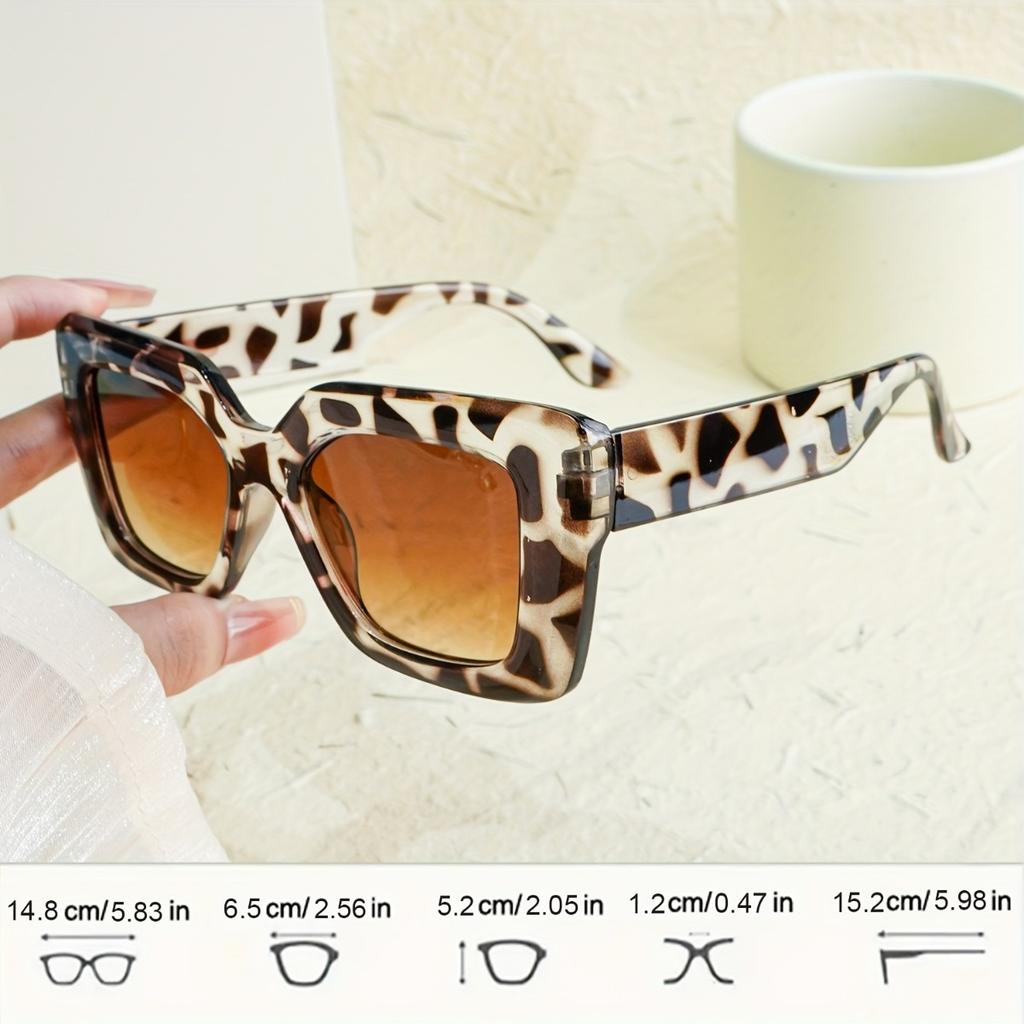 Leopard Print Square Women Gradient Eyeglasses Fashion Decorative SunGlasses Suitable for Stylish Eyewear