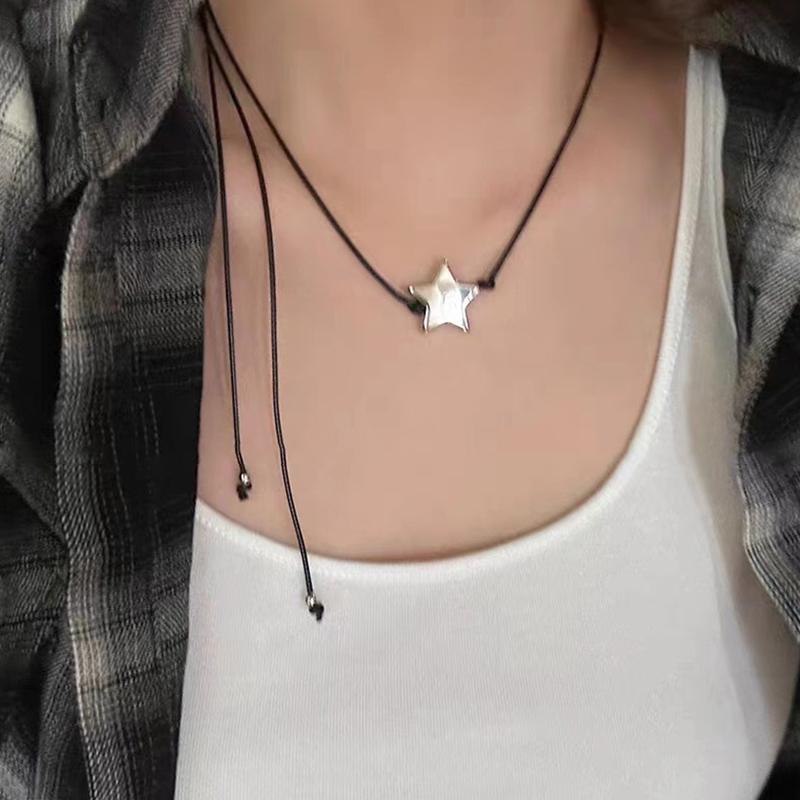 

Женское винтажное кожаное ожерелье-чокер, двухслойное, с подвеской в виде звезды, регулируемая цепочка