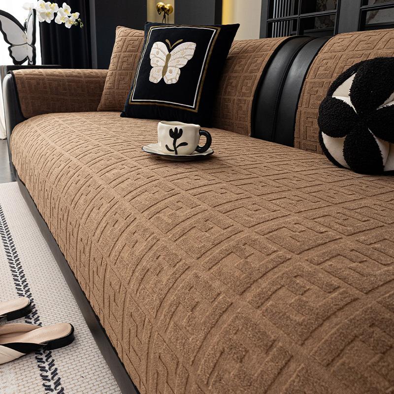 1pcs Retro Plush Couch Cushions Straight Leather Sofa Protective Pad Anti Wrinkle and Wear-resistant Machine Washable Dust-proof and Non-slip Cloth
