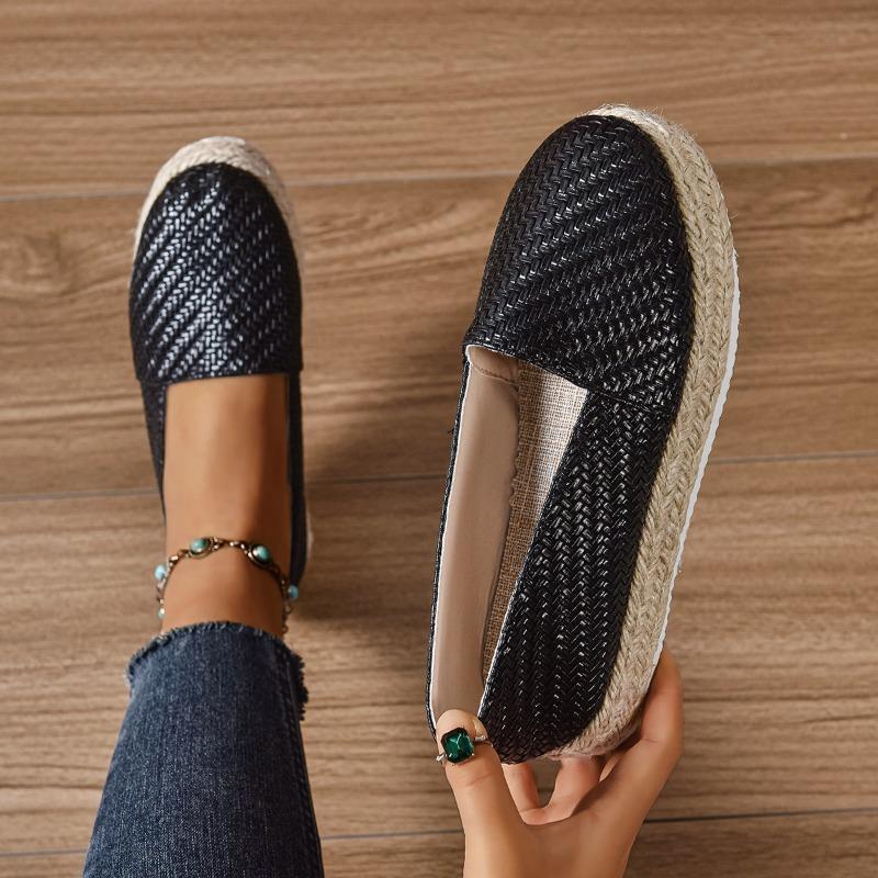 Women's Loafers Spring and Autumn Women's Flat Sneakers Fashionable Breathable Sliding Single Shoes Comfortable Large Size 35-43