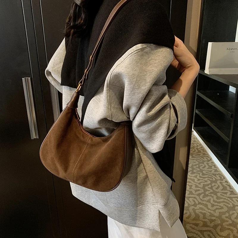 Small PU Leather Underarm Bags Lady Shoulder Bag for Women  Winter New Trend Crossbody Bag Y2K Handbags AVE