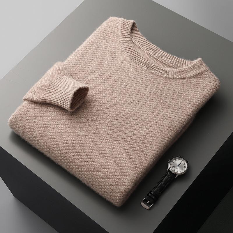 Men's Thick Pineapple Stitch Pure Wool Round Neck Sweater for Autumn/Winter 2025