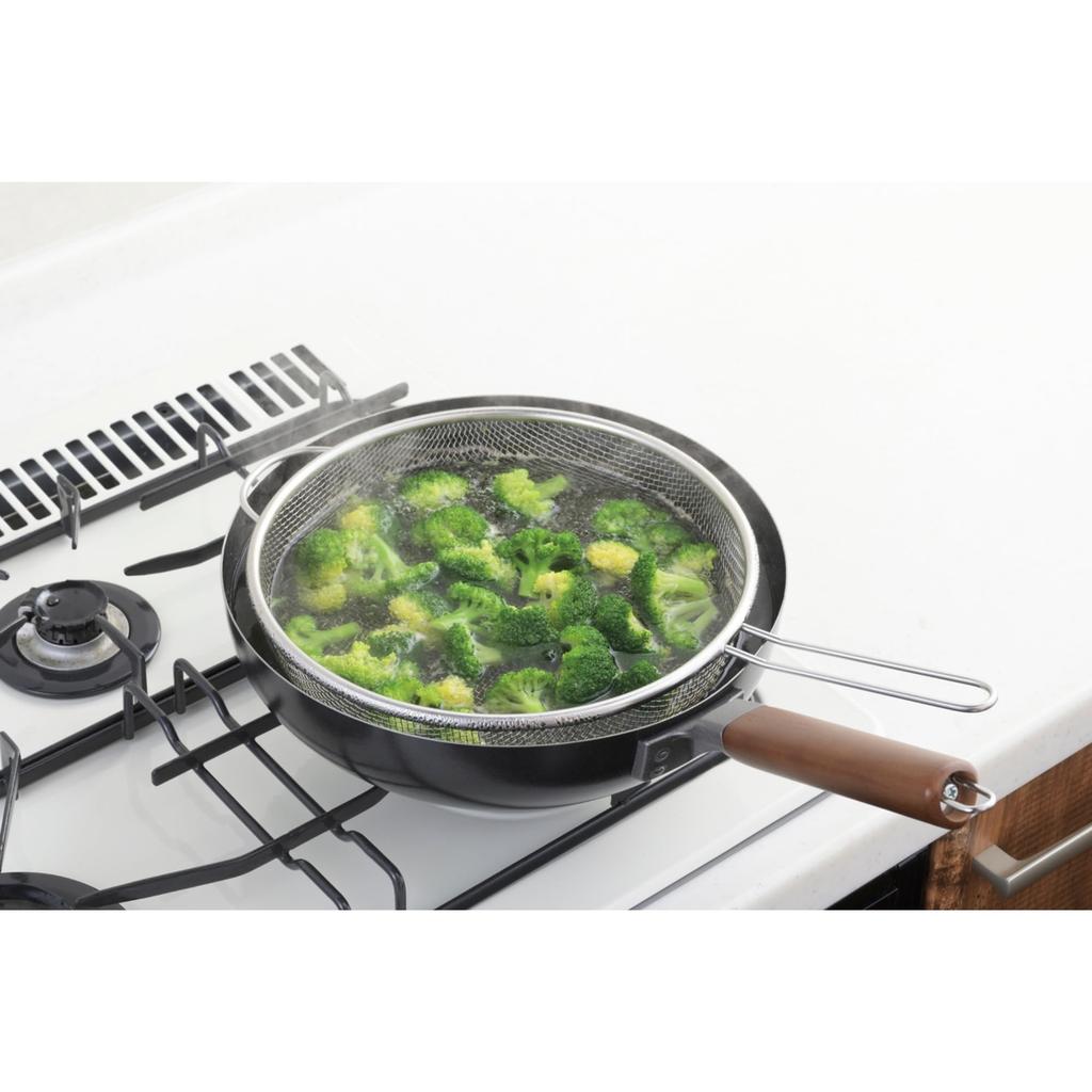 Takagi TAKAGI Frying Pan Strainer for 22cm and 24cm Frying Stackable for and Deep Stainless Kitchen Made in Japan Pans, Boiling, Draining, Frying,