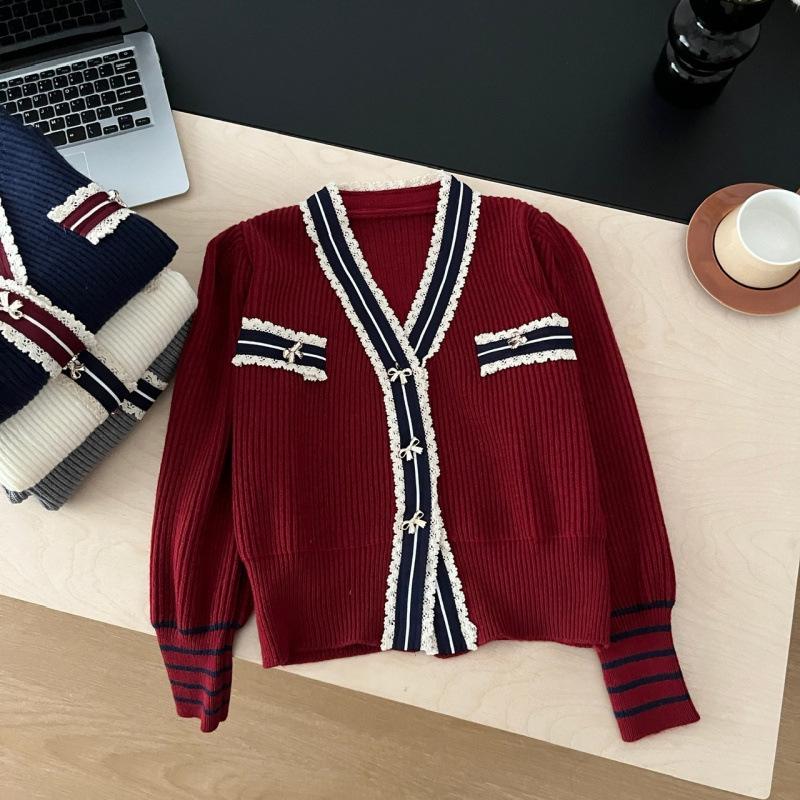 2026 Autumn French-Style Elegant Color Block Stripe Lace Knit Cardigan