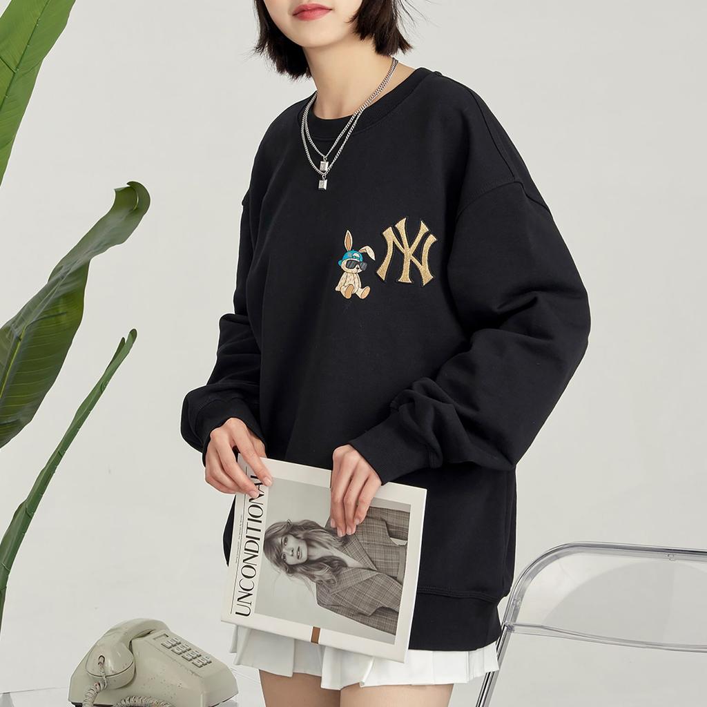 MLB Sweatshirts Unisex Black Crew Neck Moderate Regular 3AMTQ0131-50BKS