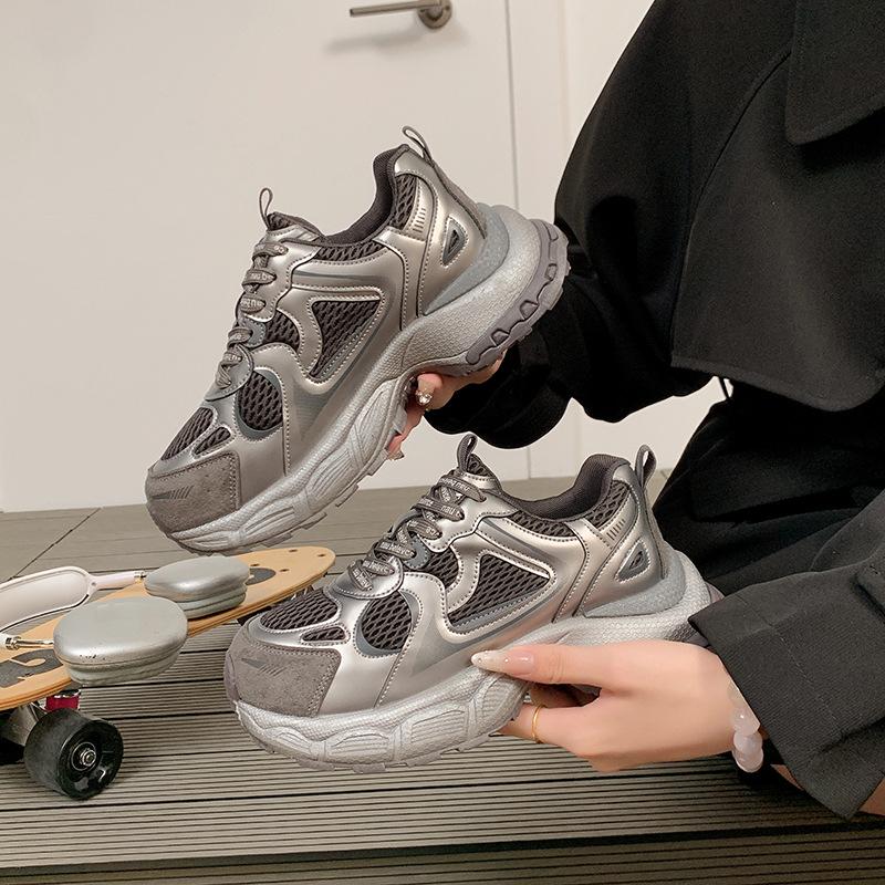 Dad Shoes Women's Shoes 2025 Autumn Explosion Versatile Platform Internet Celebrity Super Fire Show Foot Niche Sports Casual Shoes Tide