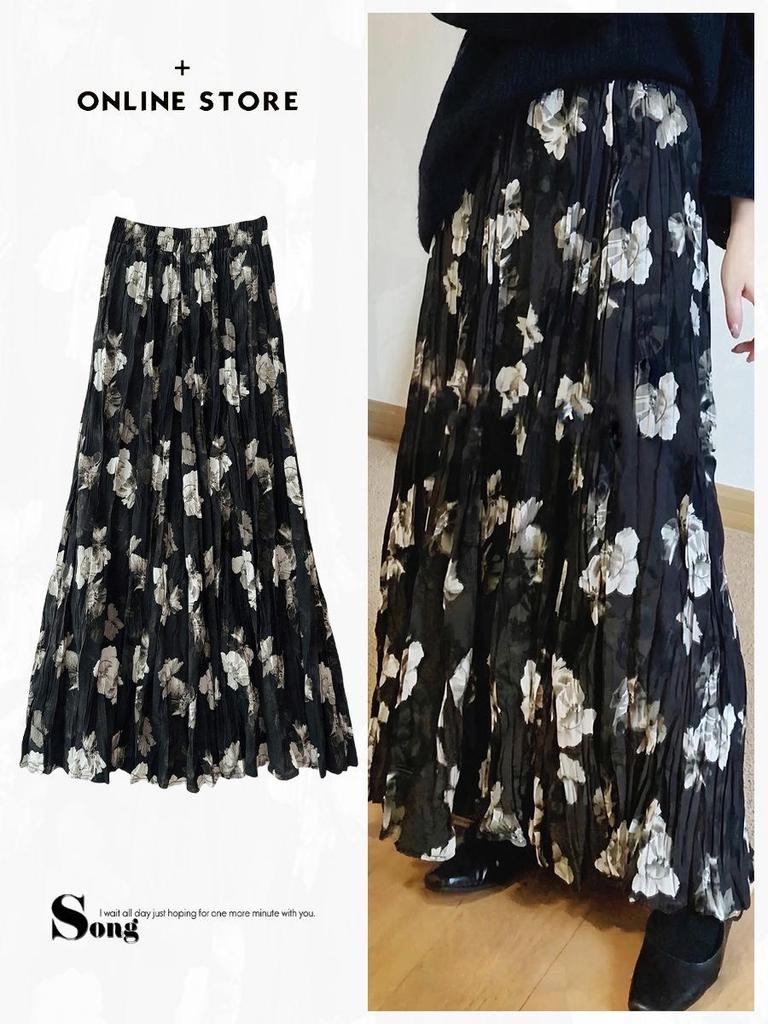 Camellia Retro 2024 Summer Pleated Skirt: Hong Kong Style, Hip-Slimming, Wide Hem Casual Print Design