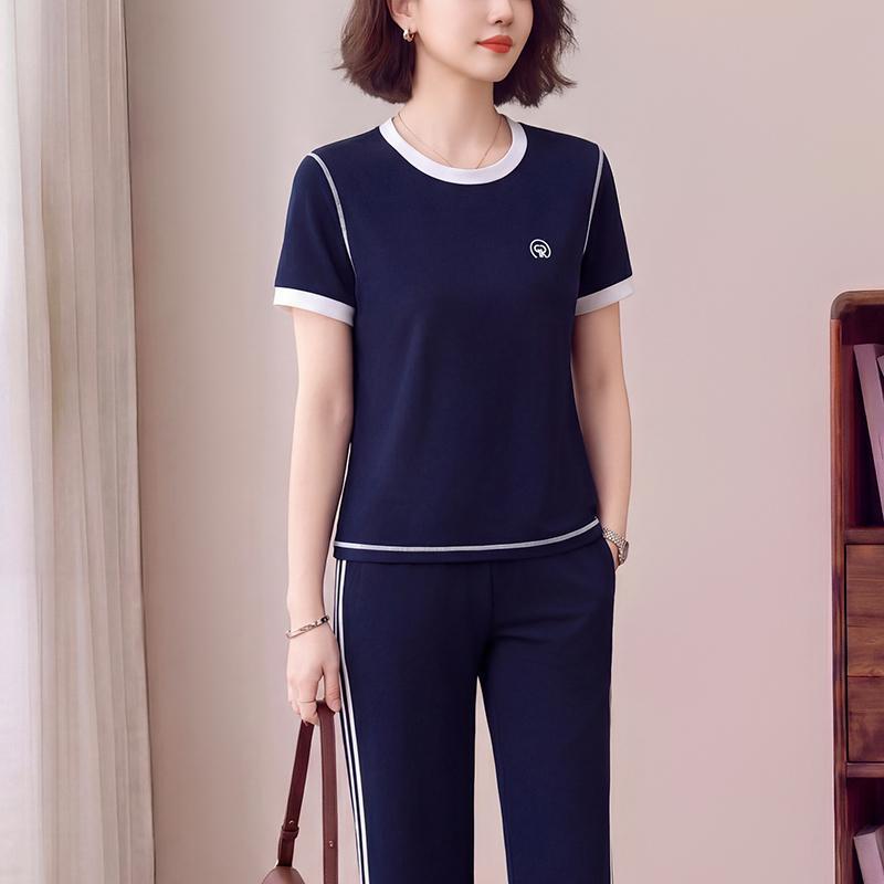 Trendy Summer 2026 Women's Two-Piece Set: Short-Sleeve Top and Loose Trousers