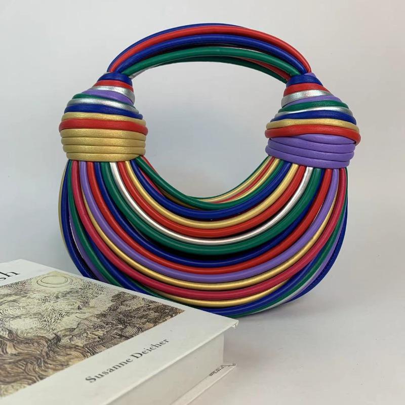 Heiß verkaufende neue Mode Nudeltasche personalisiertes Design vielseitige Knödeltasche handgewebt geknotete Schulter Damentasche