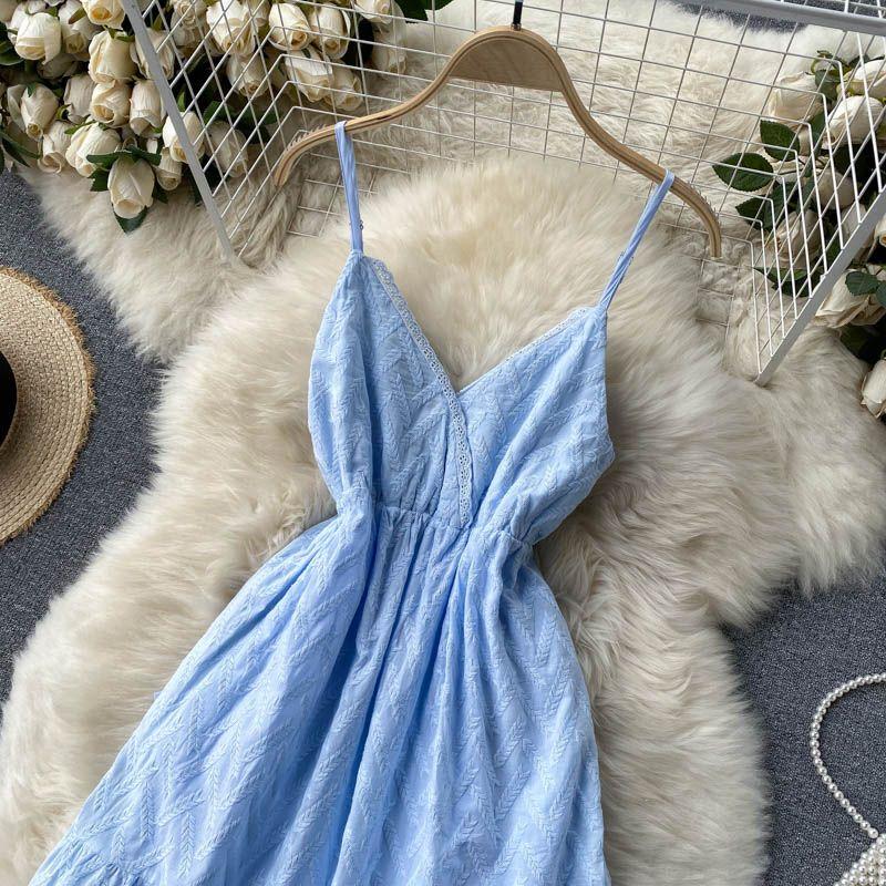 V Neck Silm Long Machine Embroidery Sling Dress