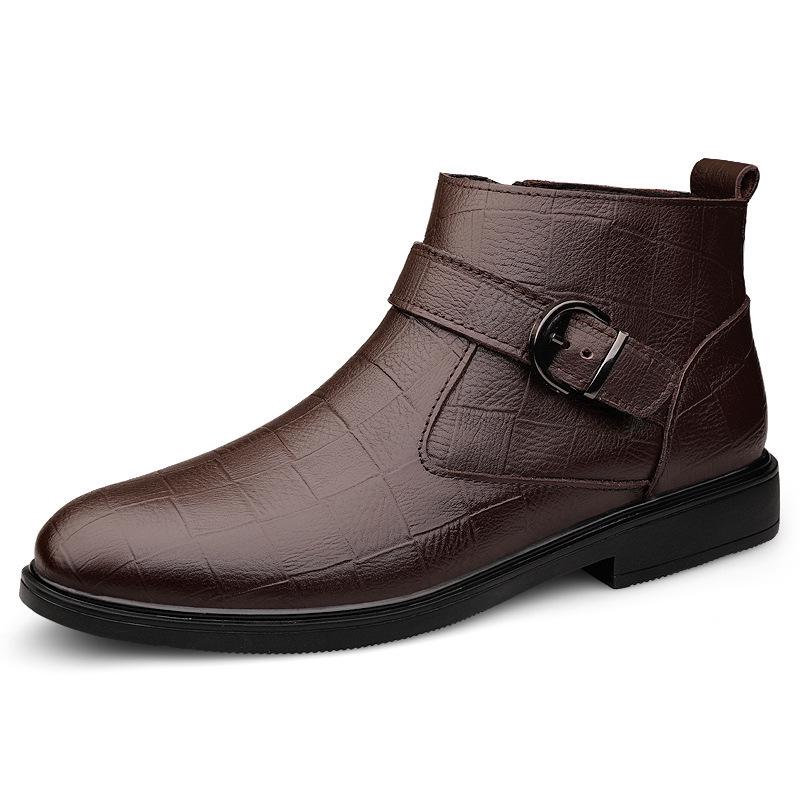 Men's Slip-On High-Top Cowhide Ankle Boots - Plus Size, Velvet-Lined, Warm Casual Leather Boots for Autumn/Winter.