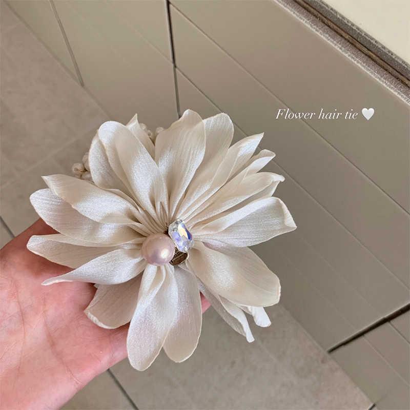 Korean Style Elegant White Flower Pearl Hair Tie for Women