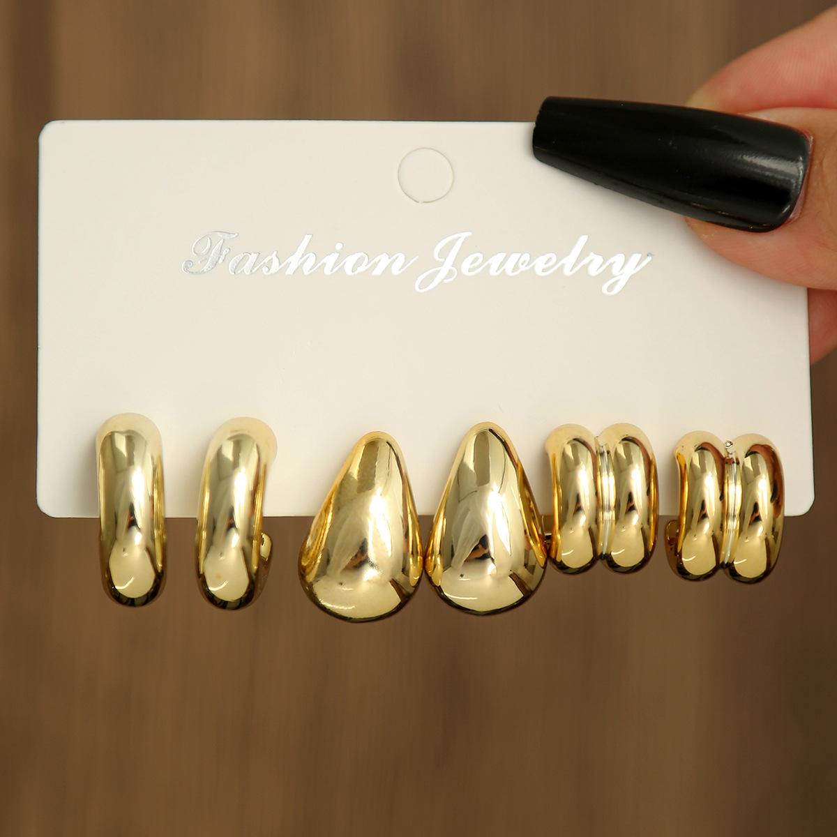 

Popular Personality Creative Fashion Design Long Earring Suit Fashion Versatile Exaggerated Earrings