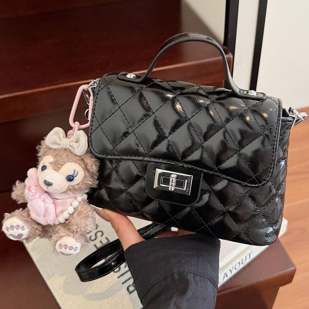 High-end diamond portable small bag women's 2025 new fashion small square bag niche design single shoulder messenger bag tide