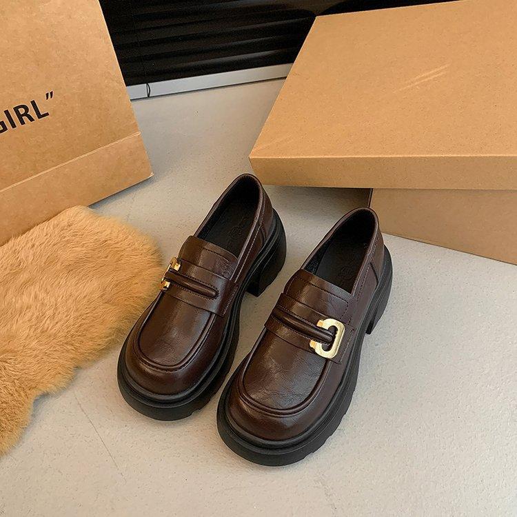 Platform loafers women's 2025 autumn and winter new retro French single shoes one-pedal women's shoes British style JK small leather shoes