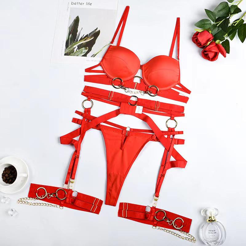 Trendy Metal Punk Style Lingerie Set with Underwire