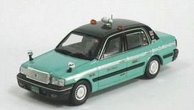 Gulliver Green Cab Crown Sedan Fertigmodell 1/64