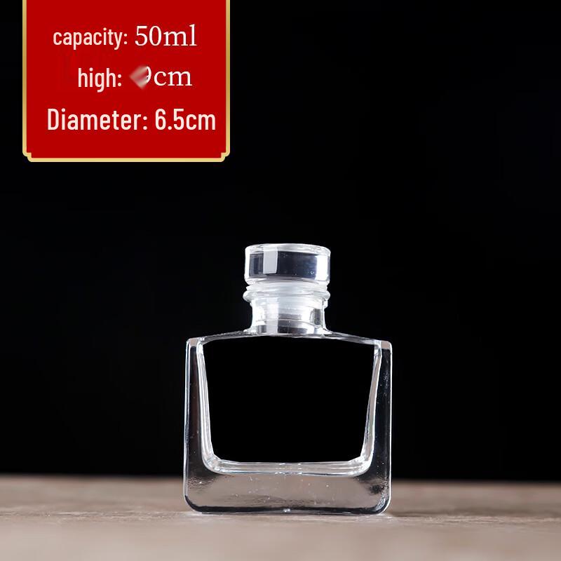 

Handun 100ml Transparent Glass Liquor Bottle with Wood Cap